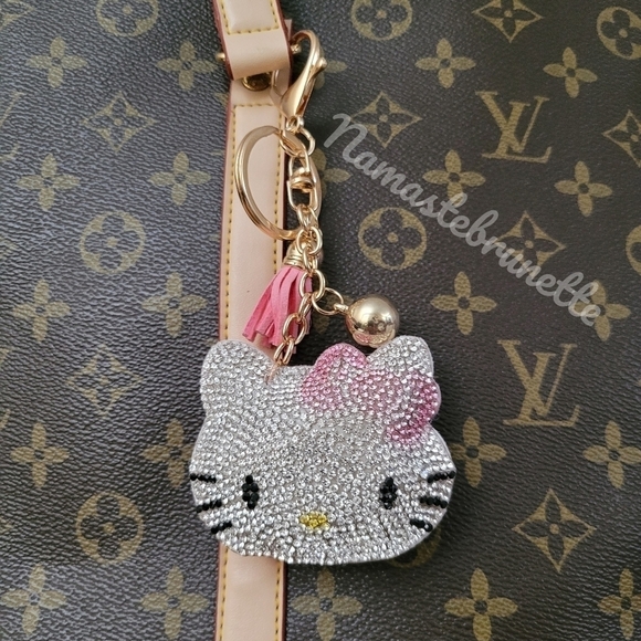 Hello Kitty Pink Bow Rhinestone Keychain Bag Charm with Tan Tassel - Picture 1 of 15